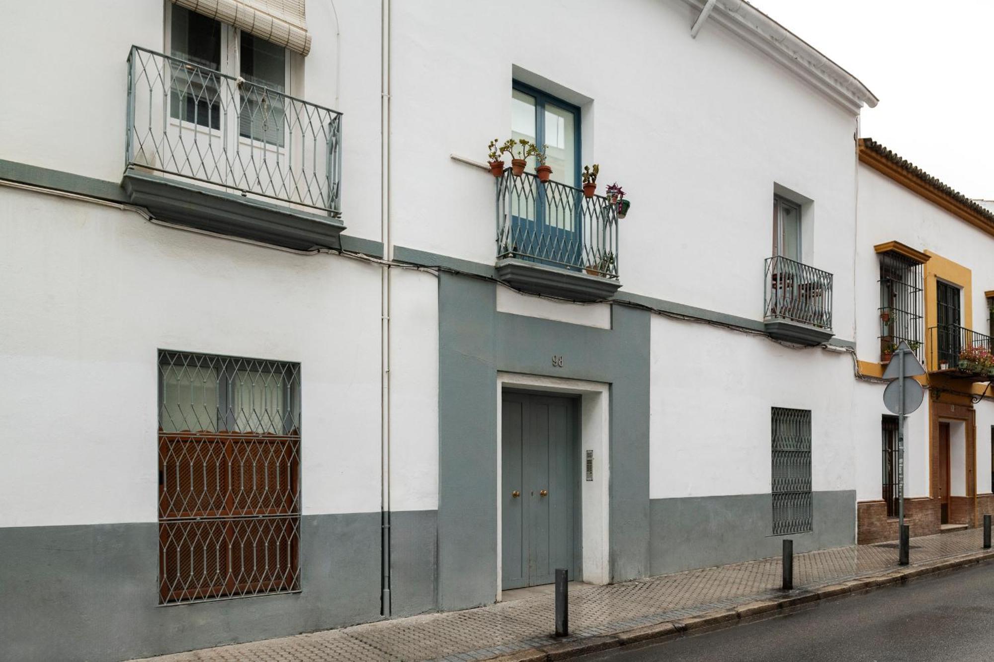 Alohamundi Pasion Apartment Seville Exterior photo
